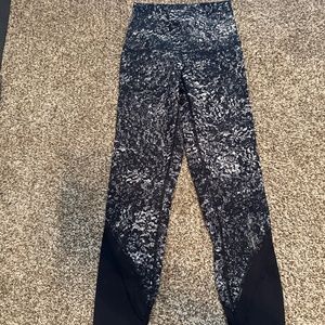 Lululemon HR 21” Wunder Under Scallop